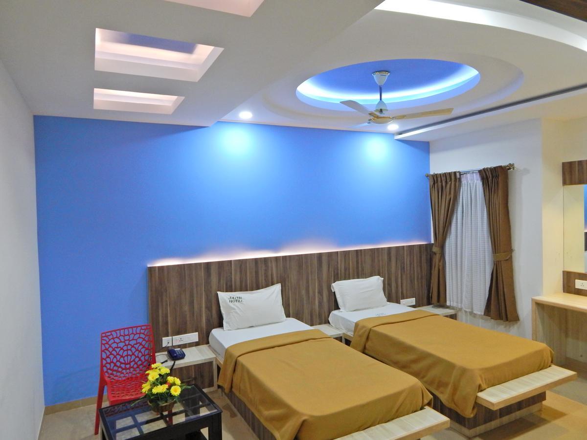 Aadhi Hotel Mayiladuthurai