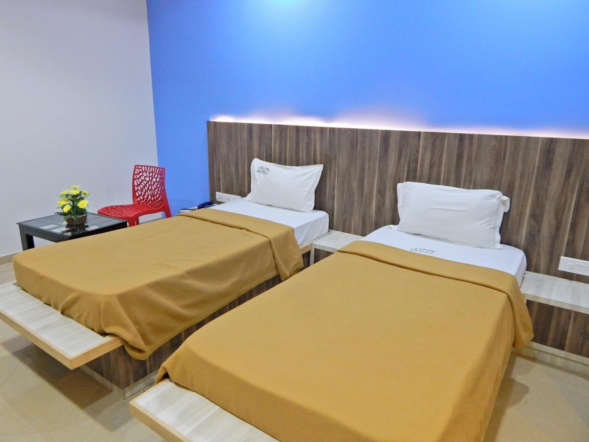 Aadhi 3* Mayiladuthurai